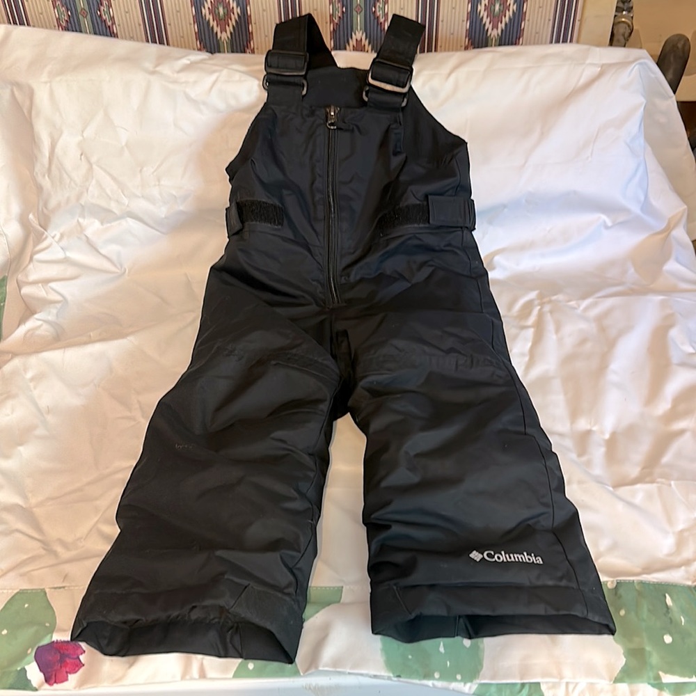 Columbia 2T EUC snow pants. Worn once!